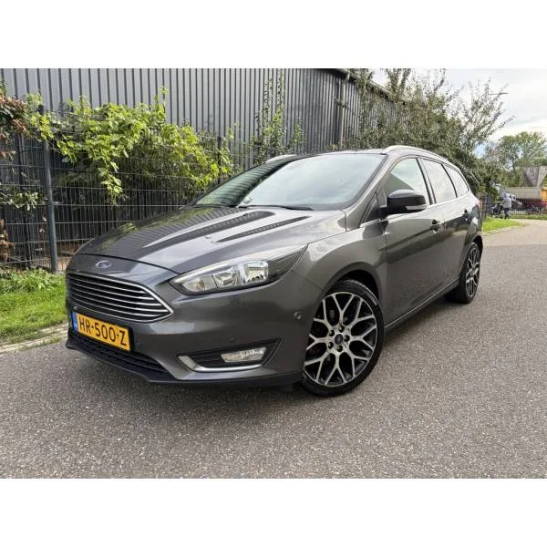 Ford Focus (2015) — foto 1