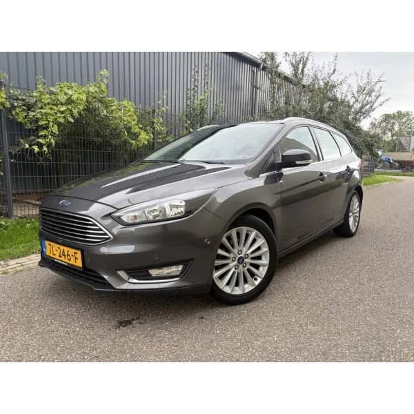 Ford Focus (2018) — foto 1