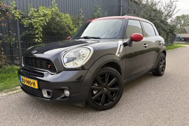 MINI Countryman (2011)