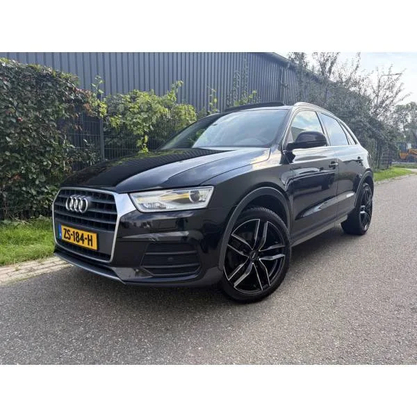 Audi Q3 (2016) — foto 1