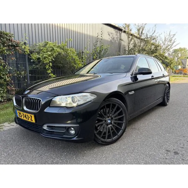 BMW 5-Serie (2015) — foto 1