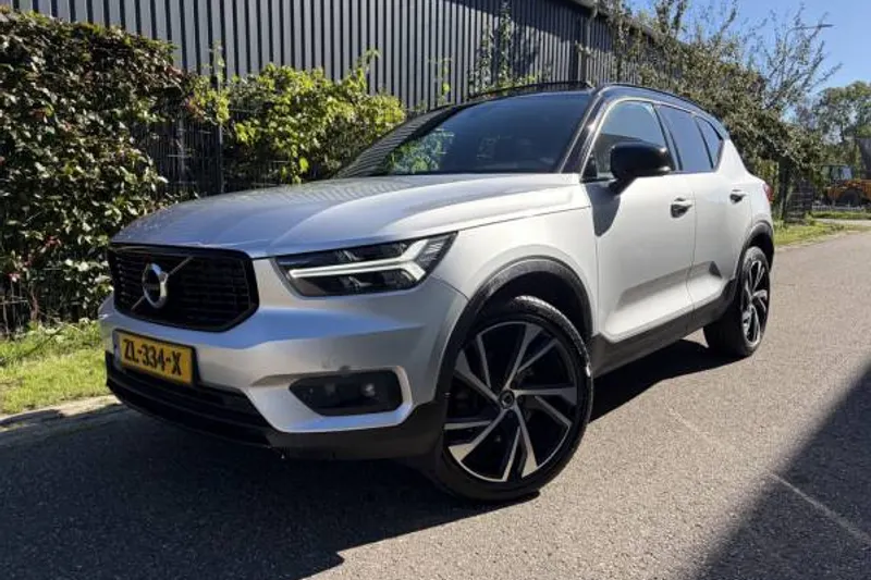 Volvo XC40 (2019)