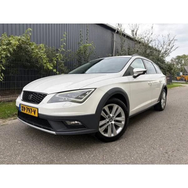 SEAT Leon (2016) — foto 1