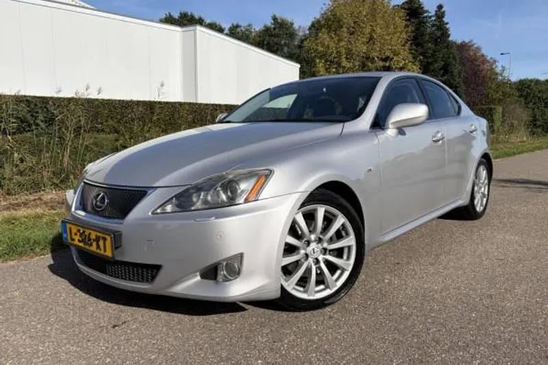 Lexus IS (2006)