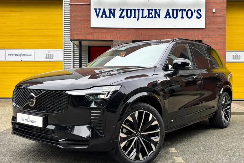 Volvo XC90 (2025)