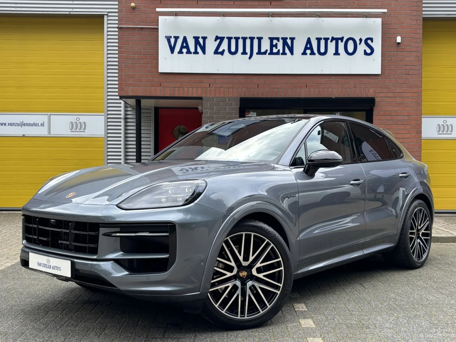 Porsche Cayenne (2026) — foto 1