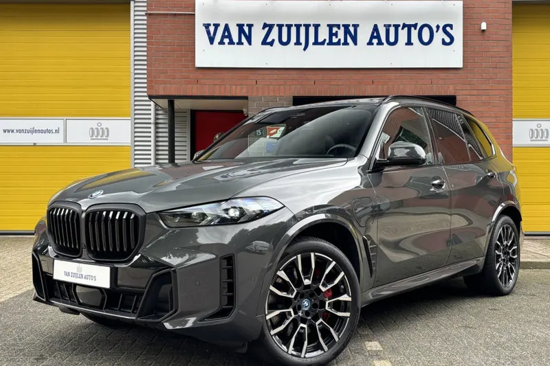 BMW X5 (2025)