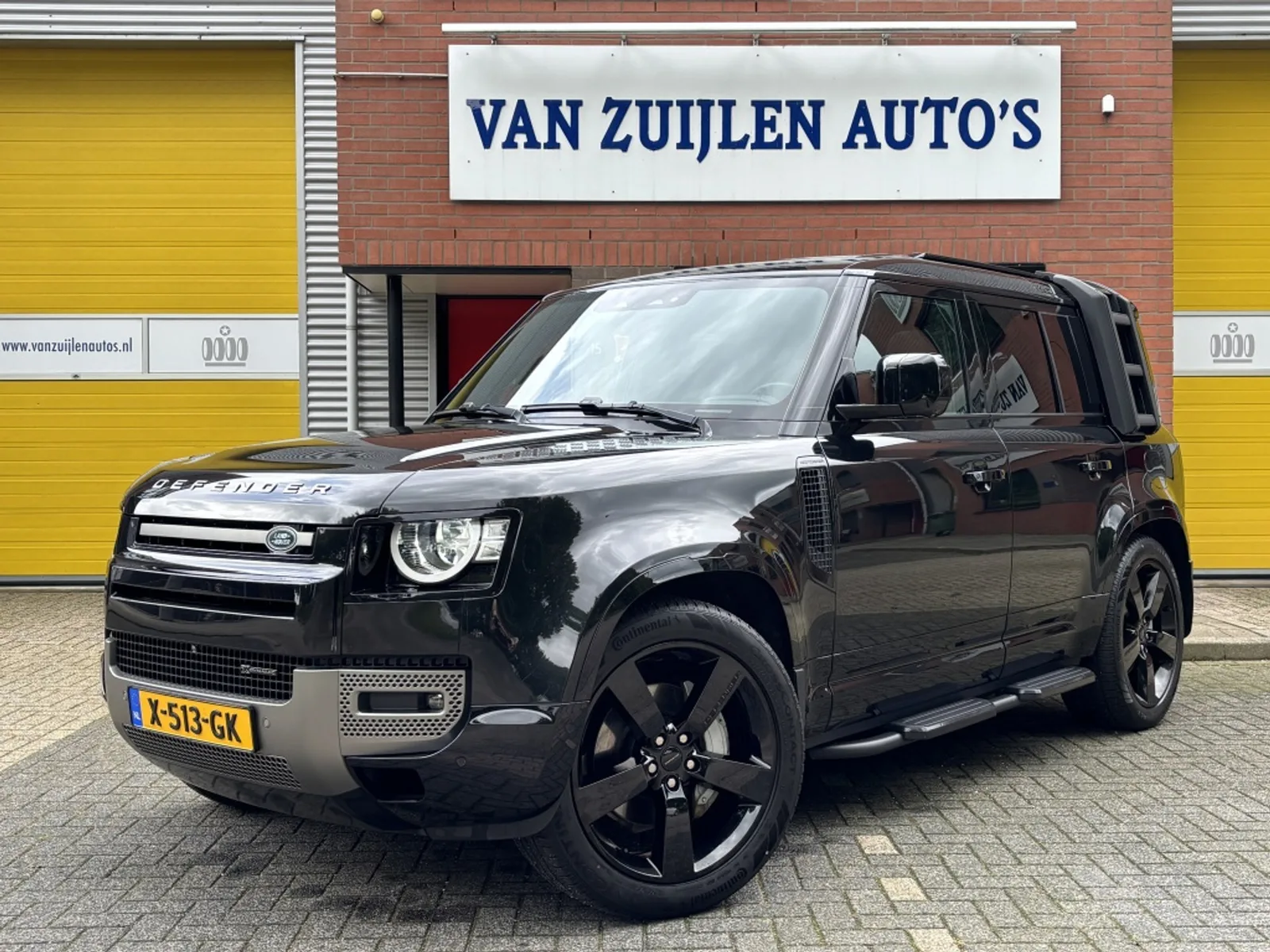 Land Rover Defender (2023) — foto 1