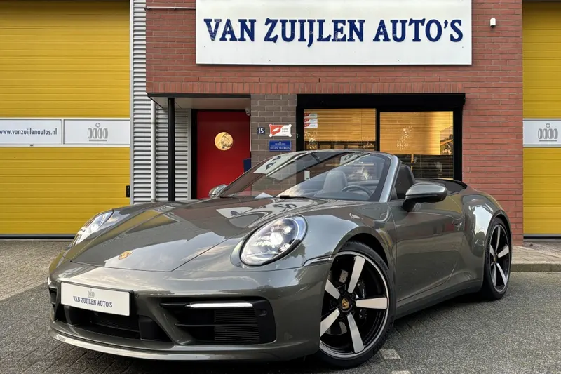Porsche 911 (2021)