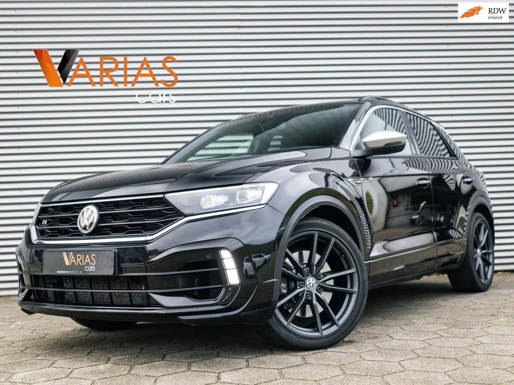 Volkswagen T-Roc (2020) — foto 1