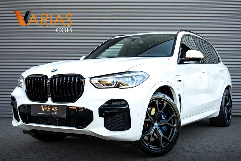 BMW X5 (2022)