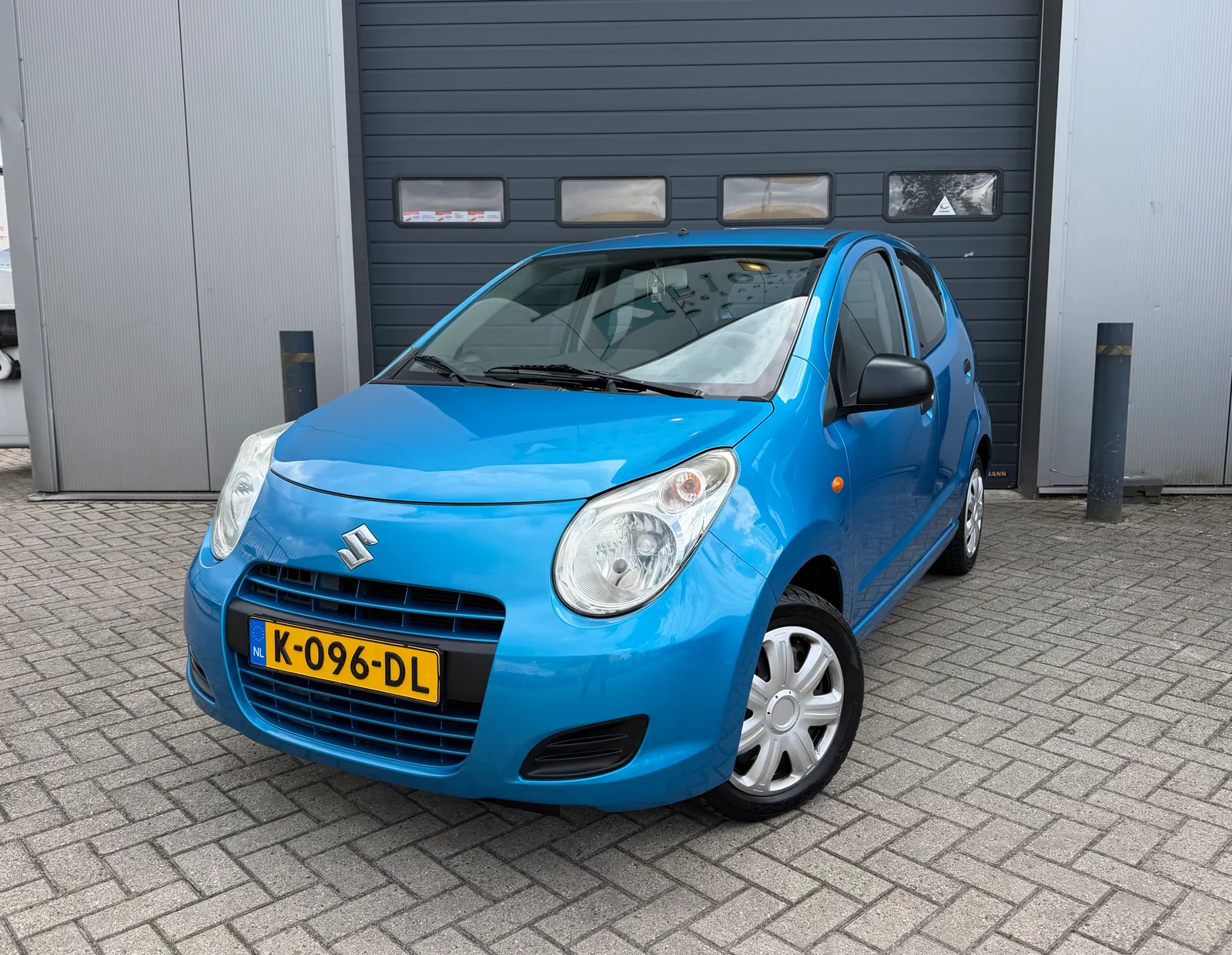 Suzuki Alto (2011) — foto 1