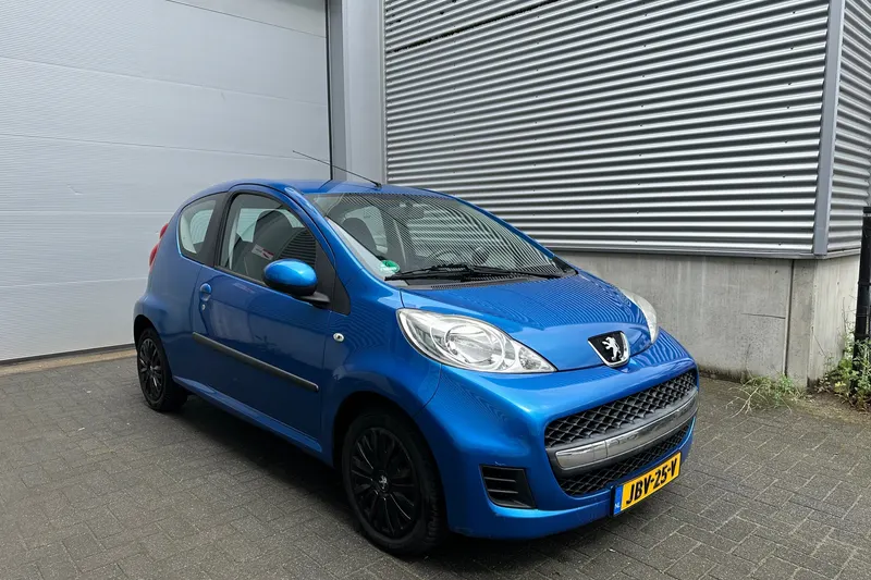 Peugeot 107 (2011)