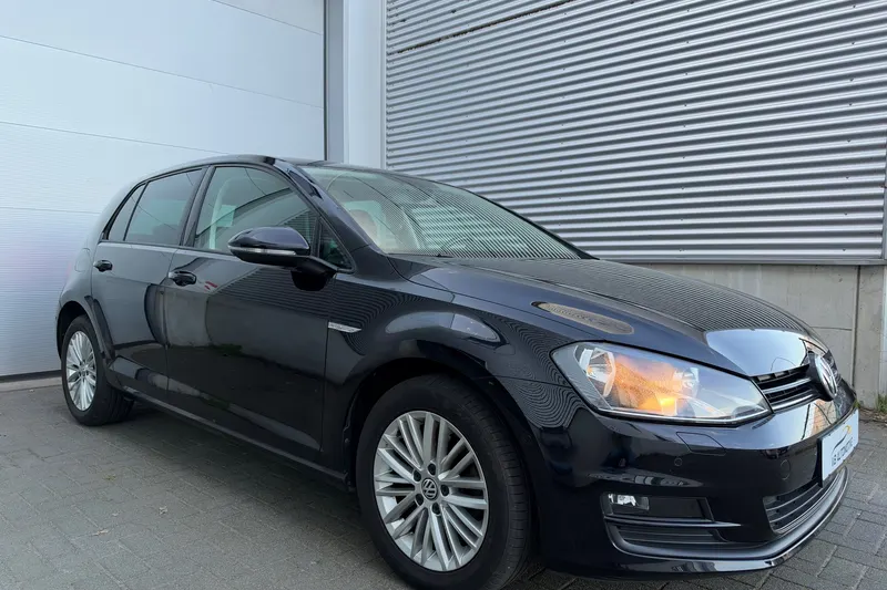 Volkswagen Golf (2014)
