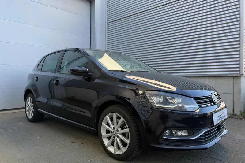 Volkswagen Polo (2015)