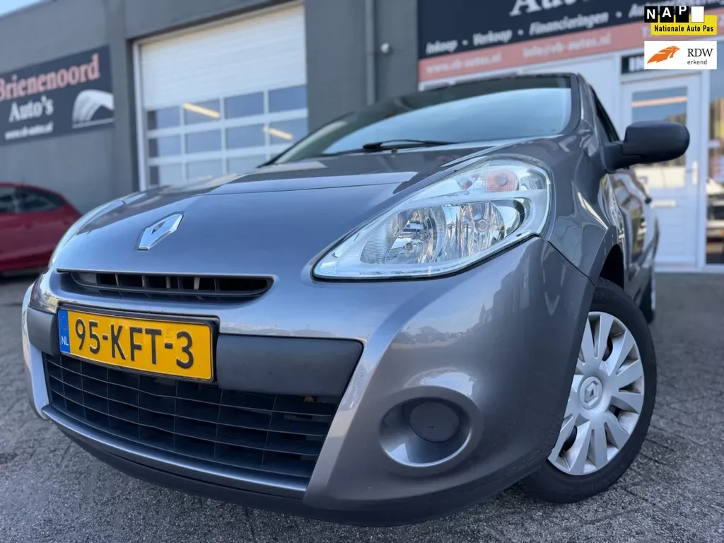 Renault Clio (2009) — foto 1