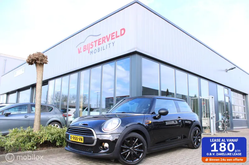 MINI One (2017)