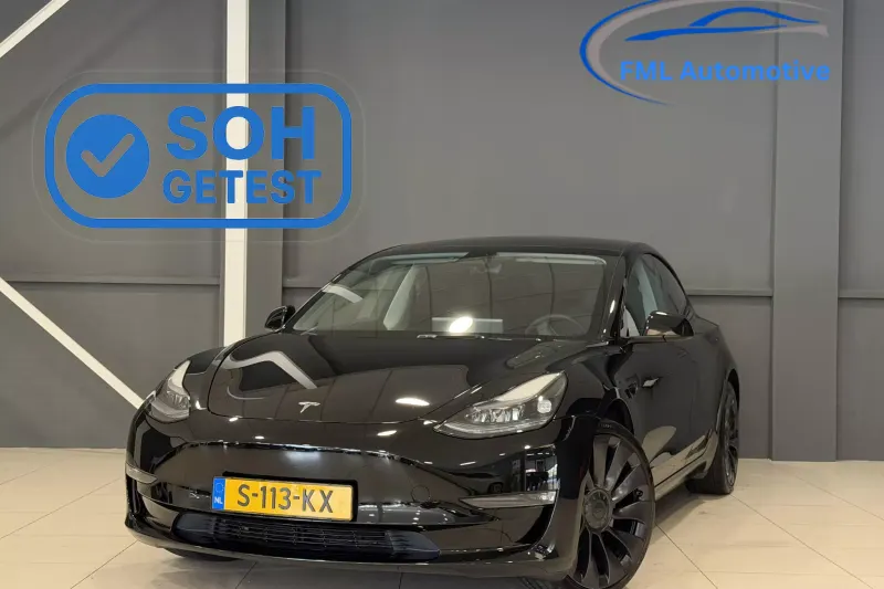 Tesla Model 3 (2023)