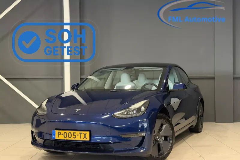 Tesla Model 3 (2022)