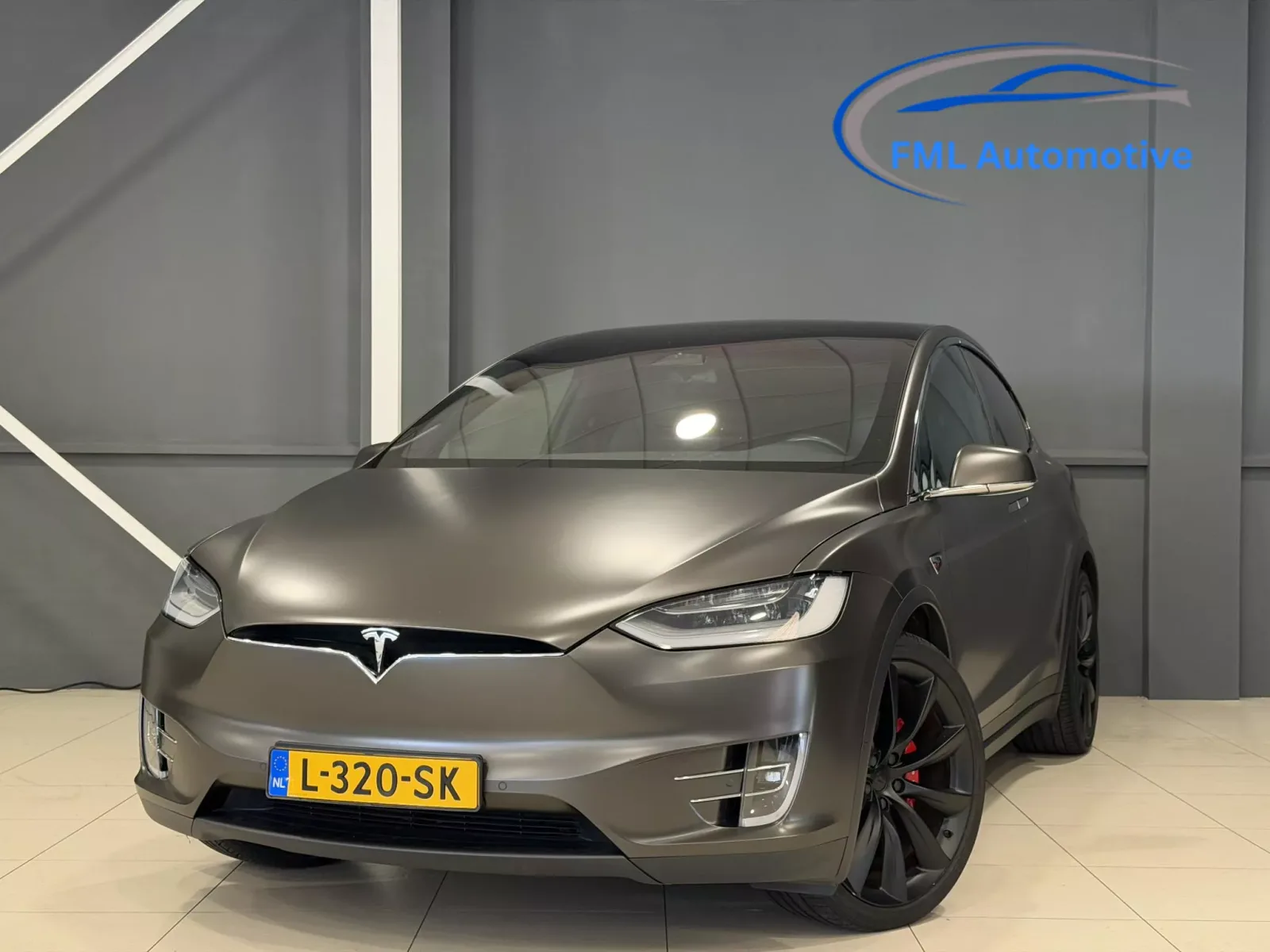 Tesla Model X (2020) — foto 1