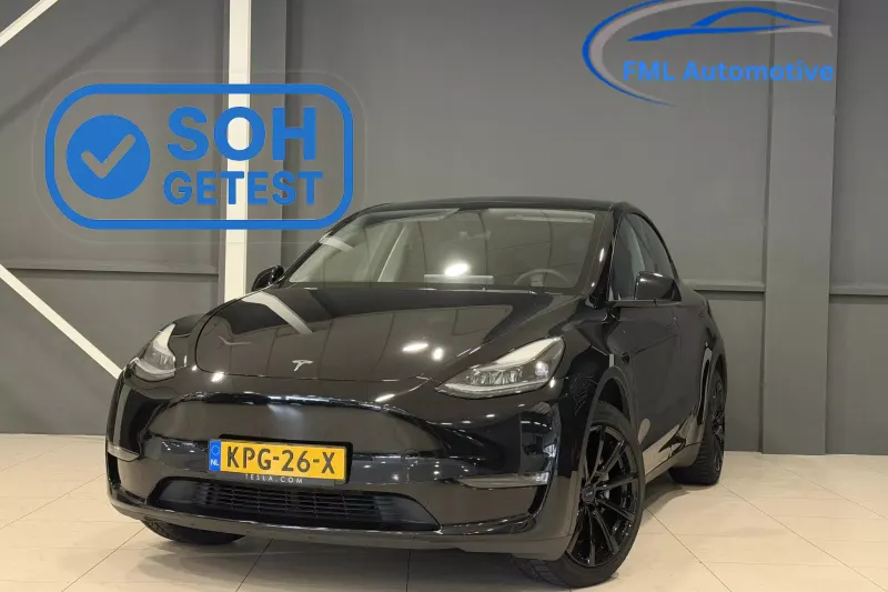 Tesla Model Y (2023)