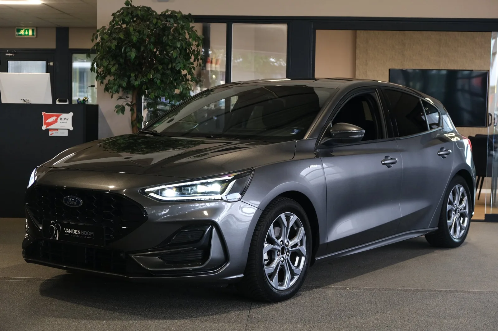 Ford Focus (2024) — foto 1