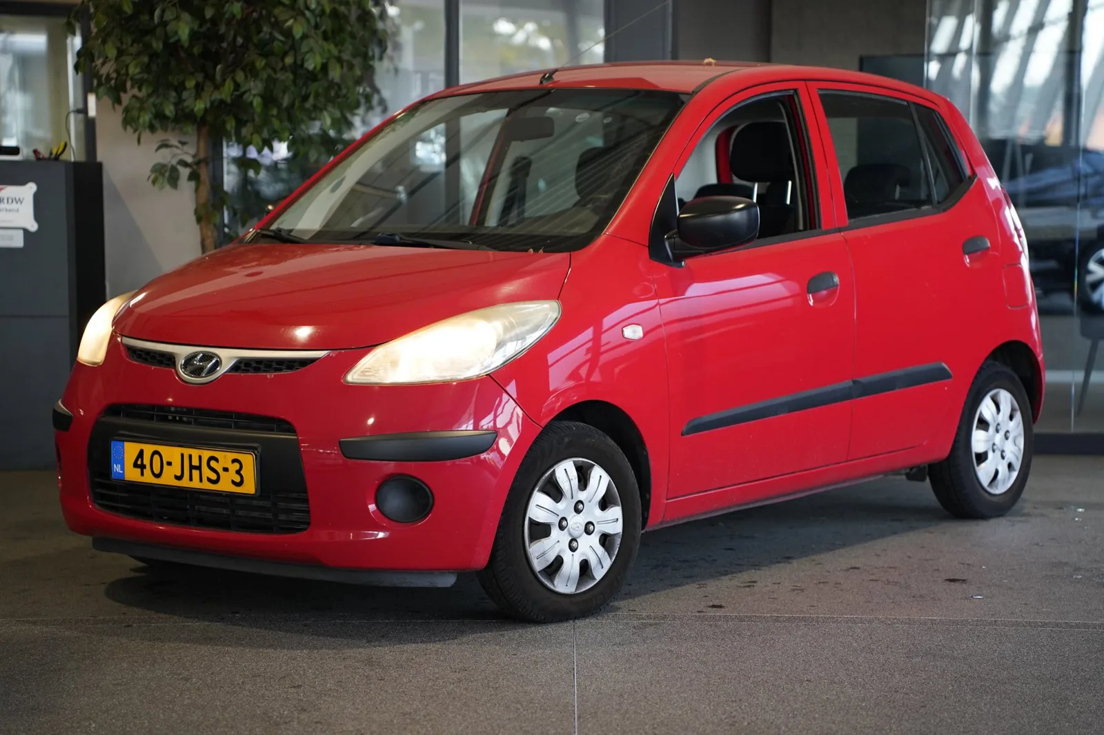 Hyundai i10 (2009) — foto 1