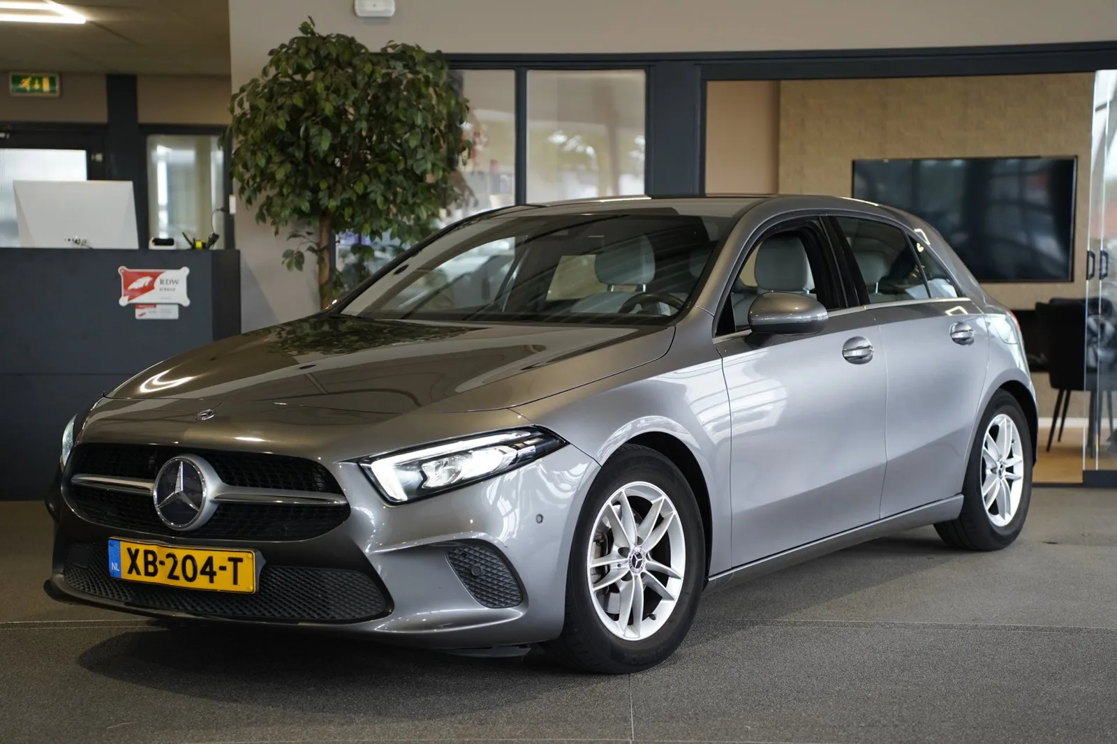 Mercedes-Benz A-Klasse (2018) — foto 1