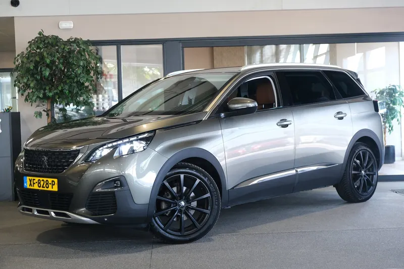 Peugeot 5008 (2019)