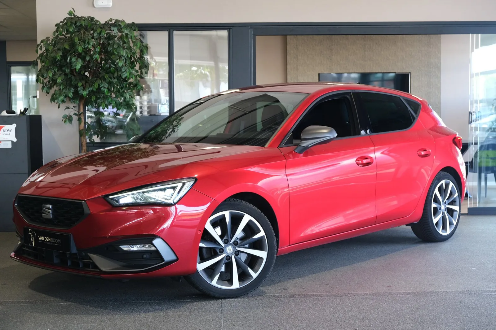 SEAT Leon (2021) — foto 1