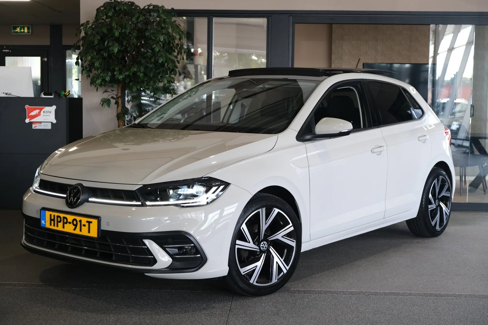 Volkswagen Polo (2022) — foto 1