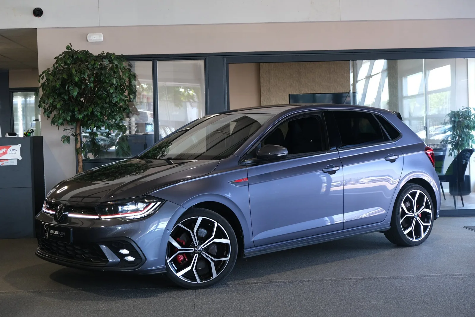 Volkswagen Polo (2022) — foto 1