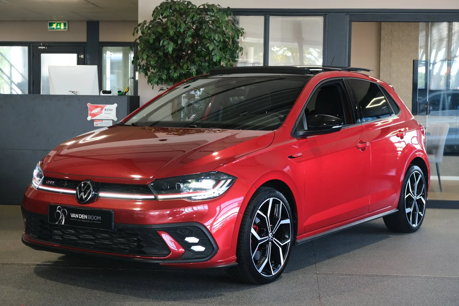 Volkswagen Polo (2022) — foto 1