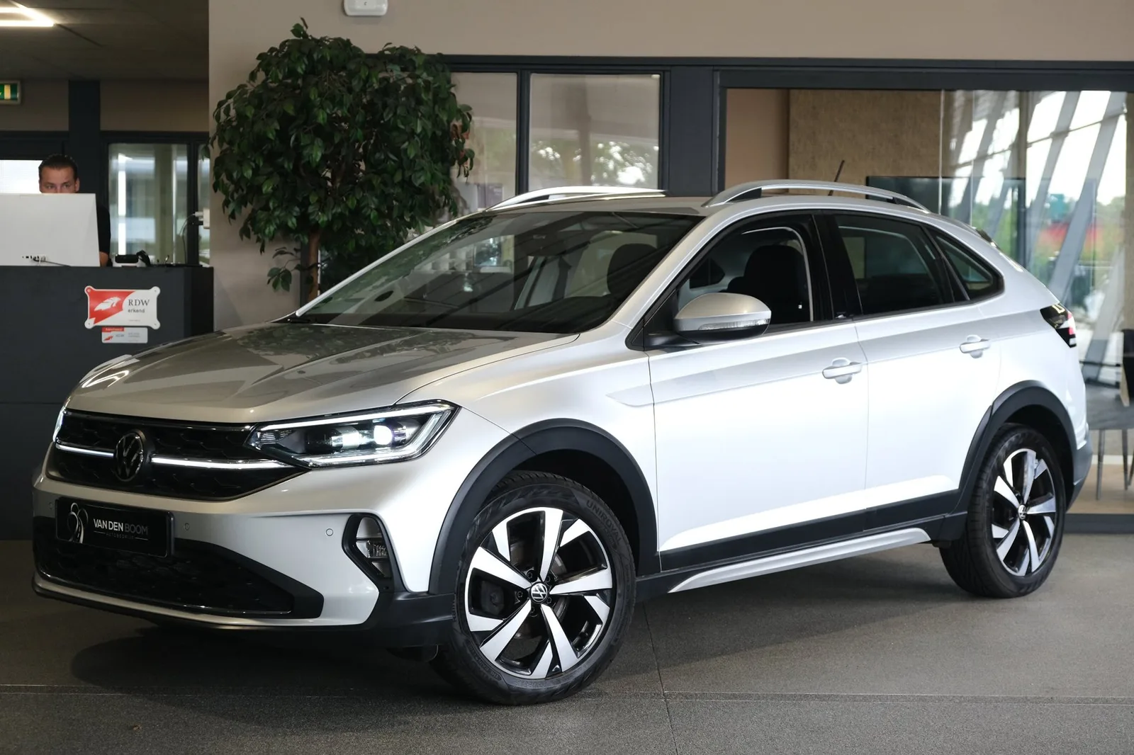 Volkswagen Taigo (2022) — foto 1