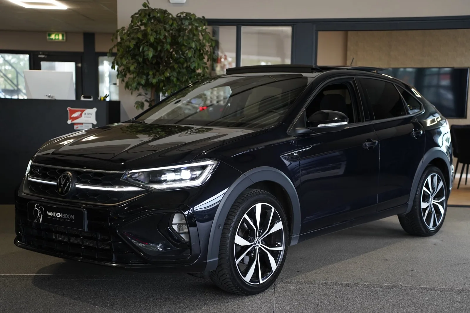 Volkswagen Taigo (2023) — foto 1