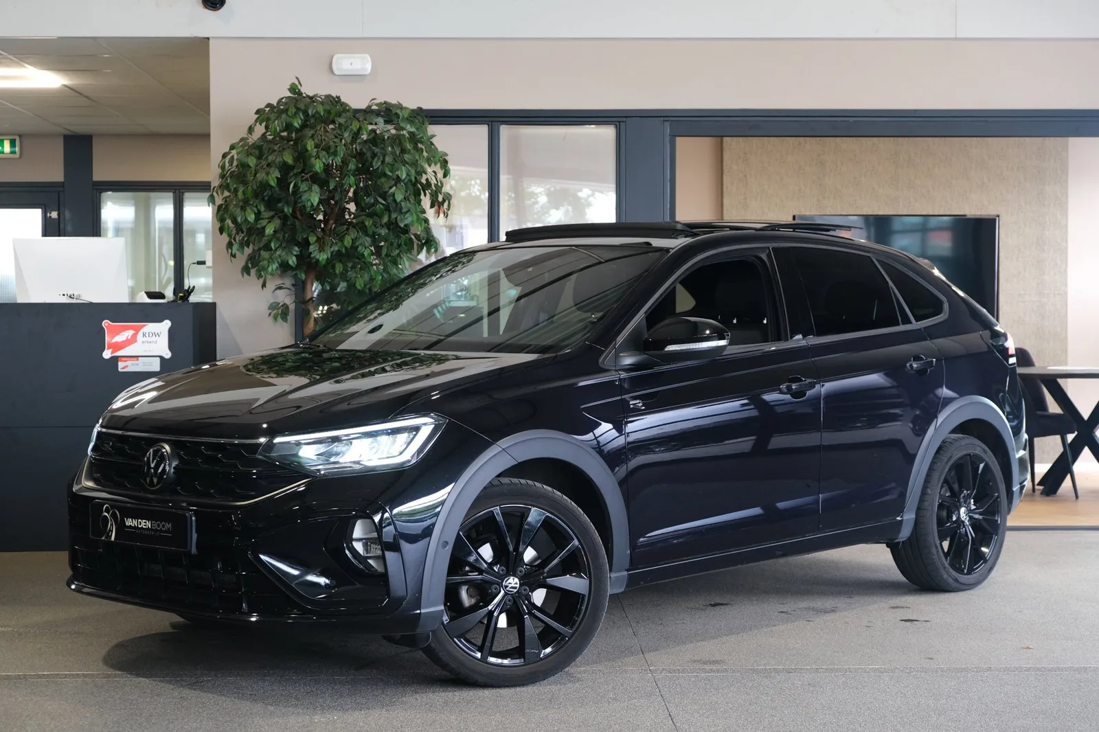 Volkswagen Taigo (2024) — foto 1