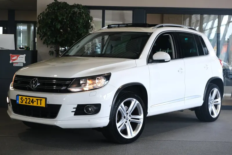 Volkswagen Tiguan (2012)