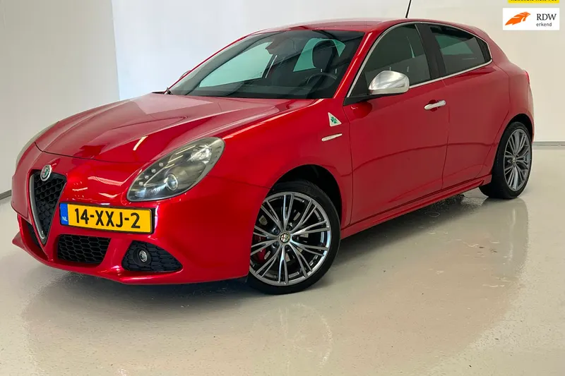 Alfa Romeo Giulietta (2012)