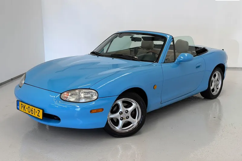 Mazda MX-5 (2001)