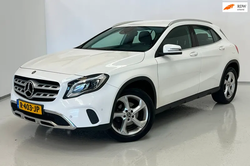 Mercedes-Benz GLA (2019)