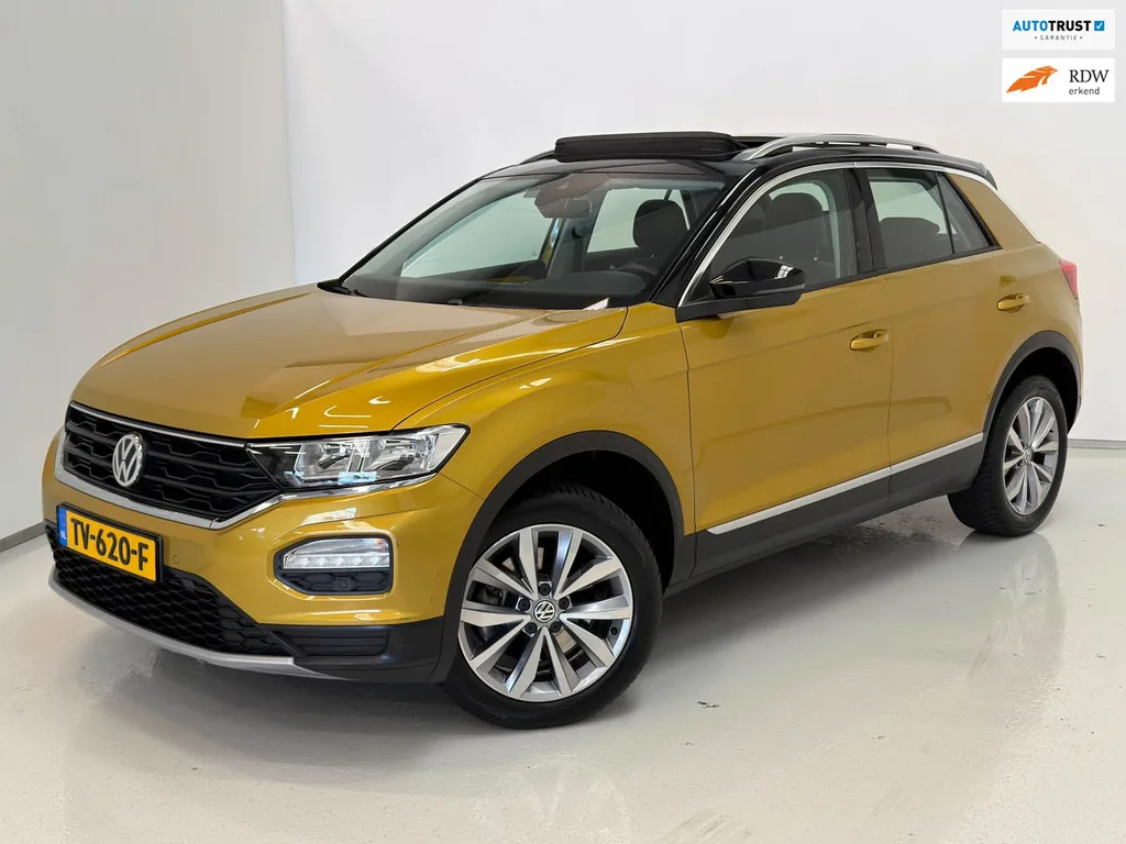 Volkswagen T-Roc (2018) — foto 1