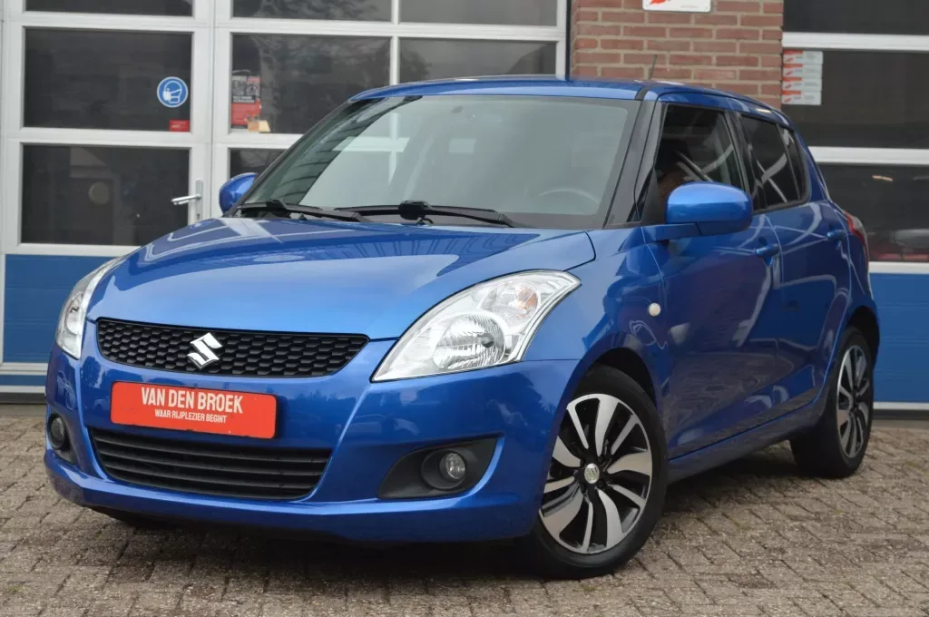 Suzuki Swift (2011) — foto 1