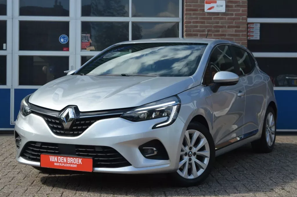 Renault Clio (2021) — foto 1