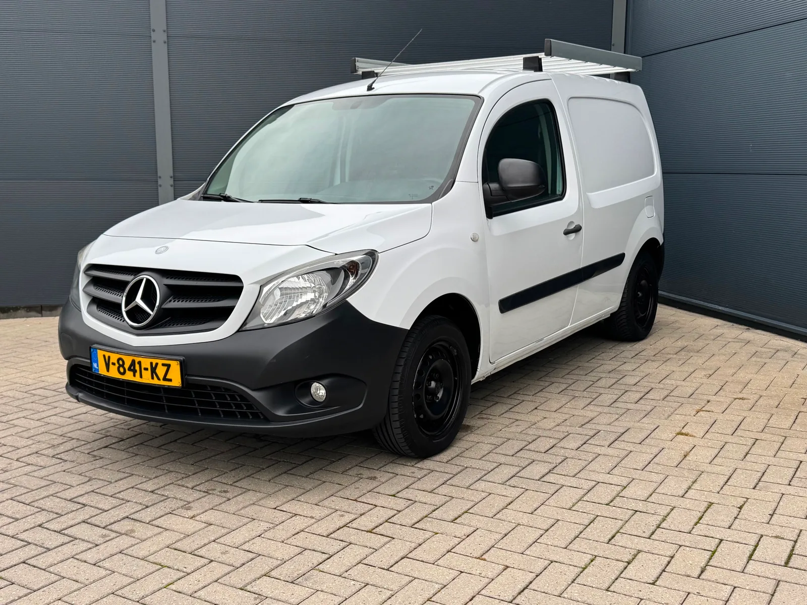 Mercedes-Benz Citan (2018) — foto 1