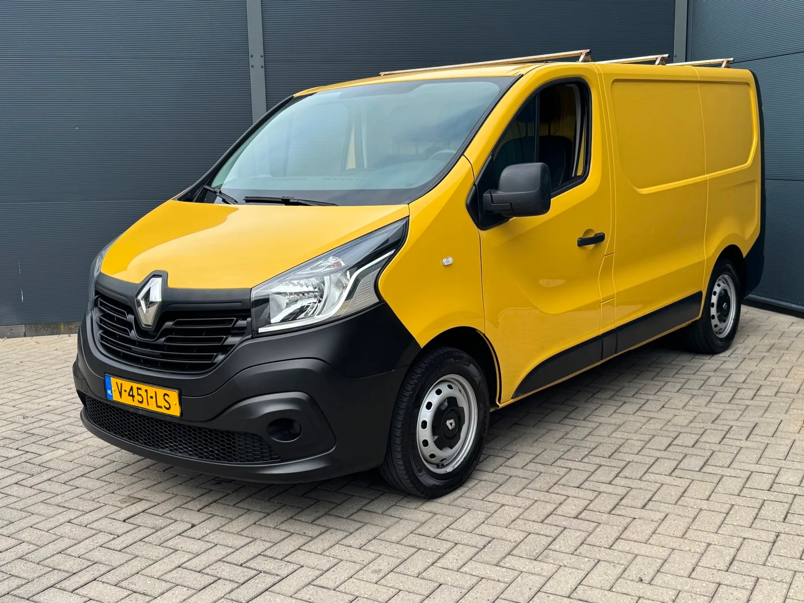 Renault Trafic (2018) — foto 1