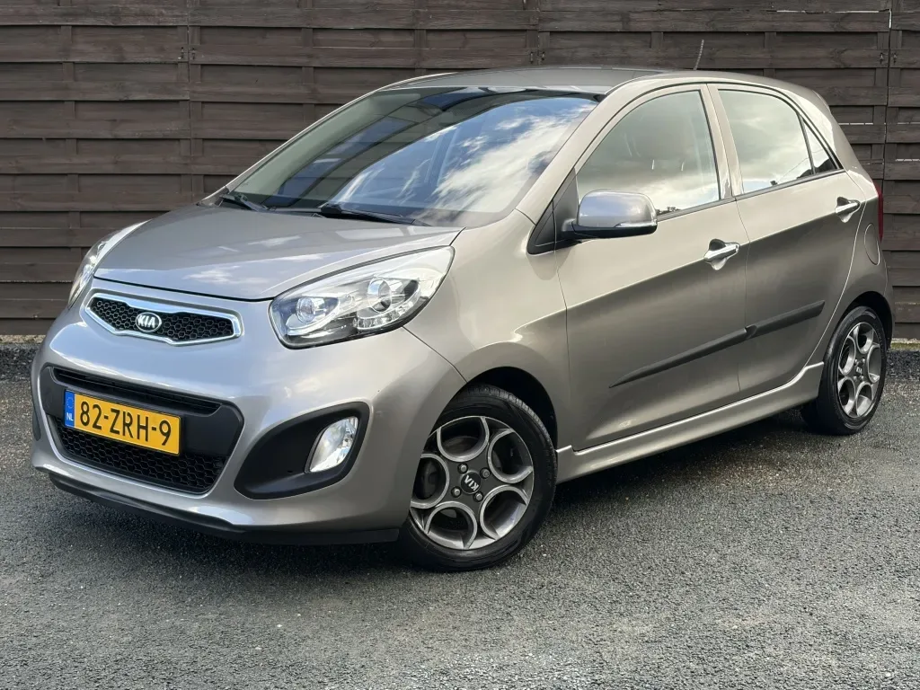 Kia Picanto (2013) — foto 1