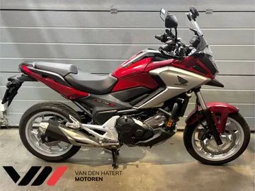 Honda NC750X (2017) — foto 1