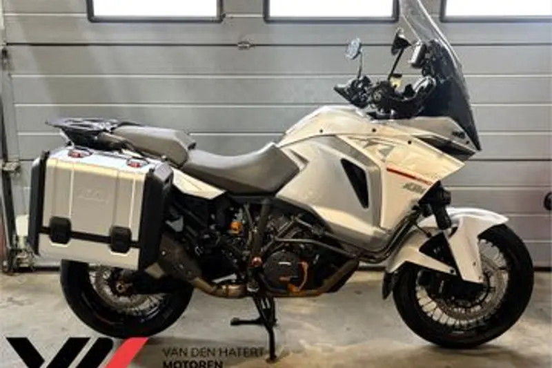 KTM 1290 Super Adventure (2015)