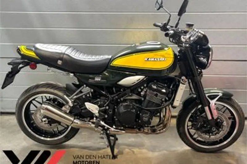 Kawasaki Z900RS (2025)
