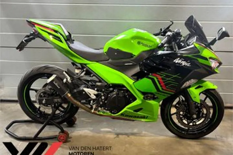 Kawasaki Ninja 400 (2024)